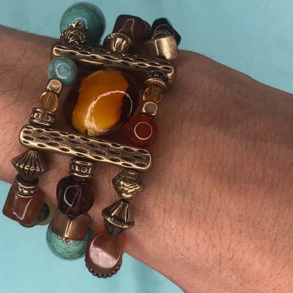 Chunky Costume Multi-Color Bracelet - Picture 3 of 3